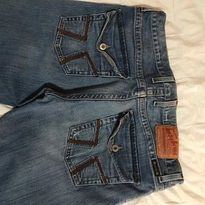Lucky brand men’s boot cut jeans size 33